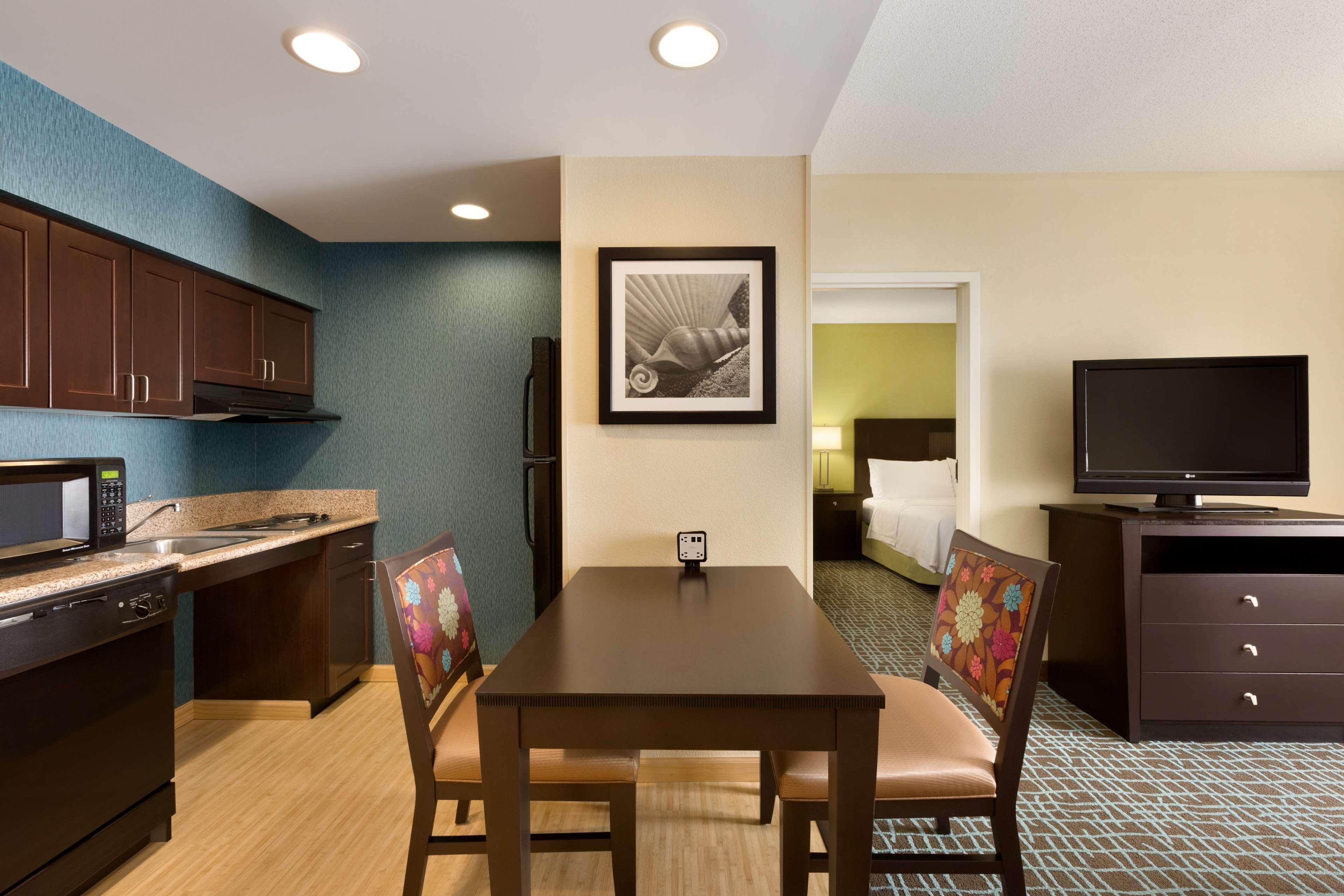 Homewood Suites Fort Myers Airport - Fgcu Eksteriør bilde
